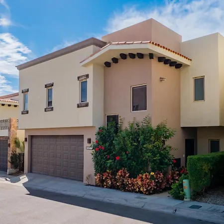 King Tritons 3 Bdrm In Ventanas Apartment